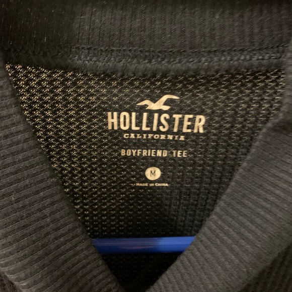 Hollister boyfriend tee - Picture 2 of 2